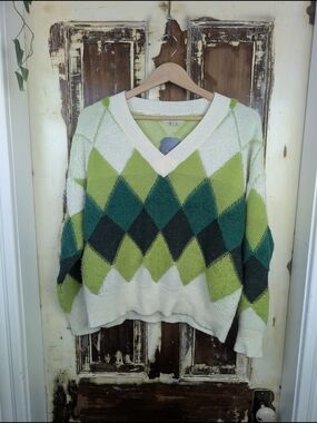 Astrid Oversized Green White Argyle Textured V-Neck Sweater Size S Preppy